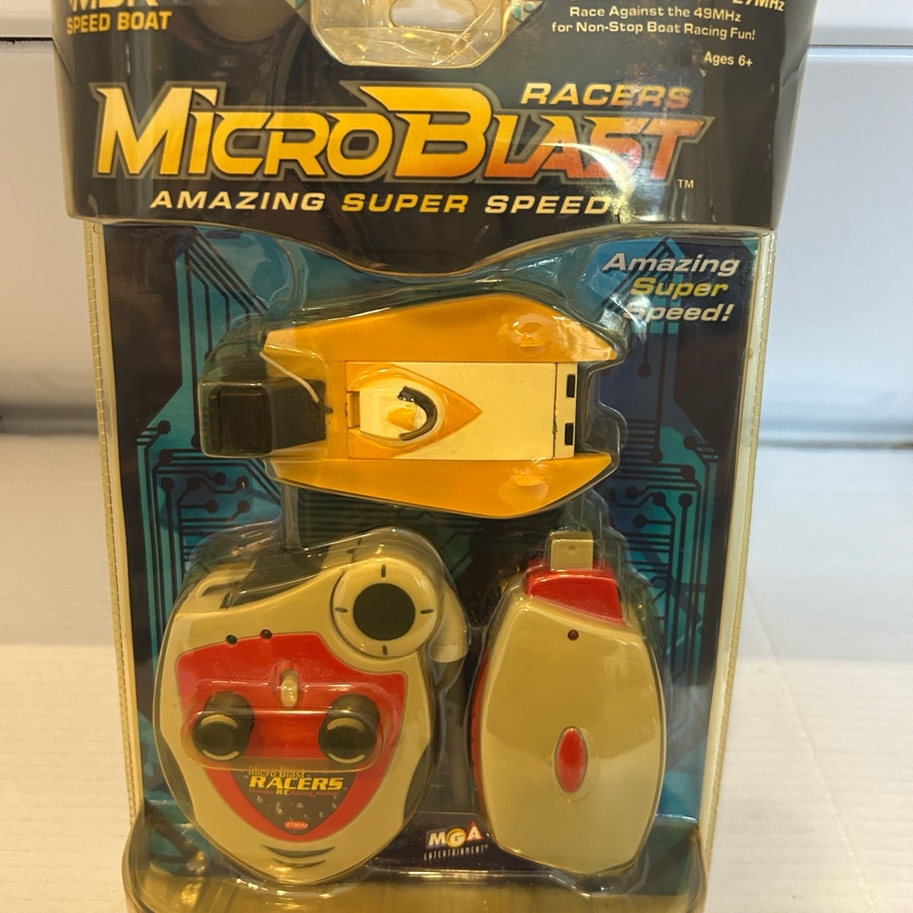 Vintage MBR MicroBlast R/C Racers Speed Boat Toy
